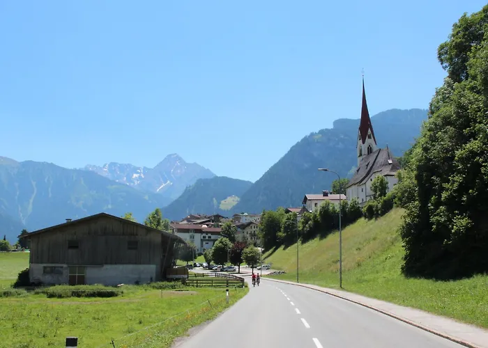 Montec-3 By Interhome Apartamento *