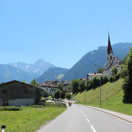 Montec-3 By Interhome Lägenhet *