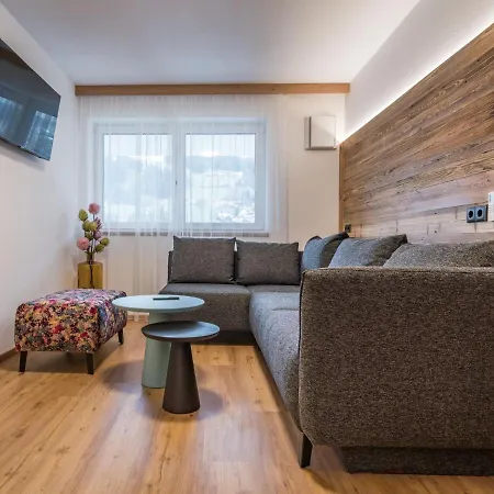 Montec-3 By Interhome Apartmán *