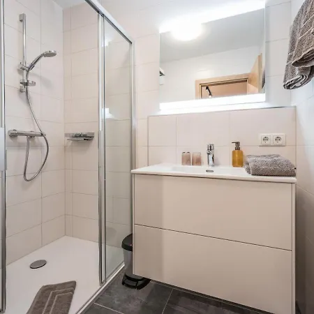 Montec-3 By Interhome Apartmán *