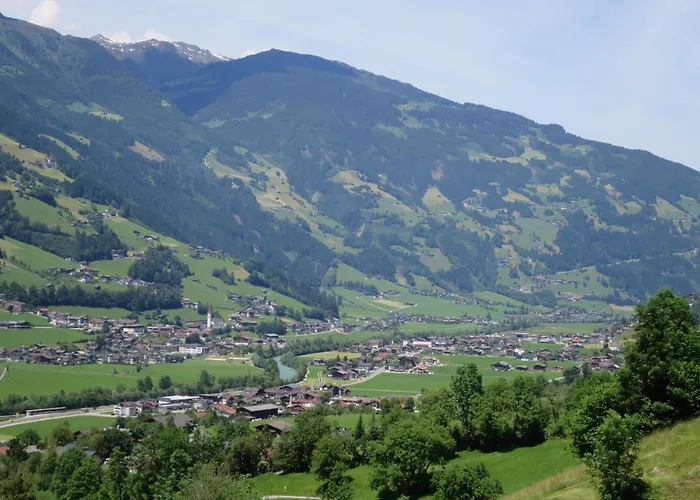 Montec-3 By Interhome Apartamento